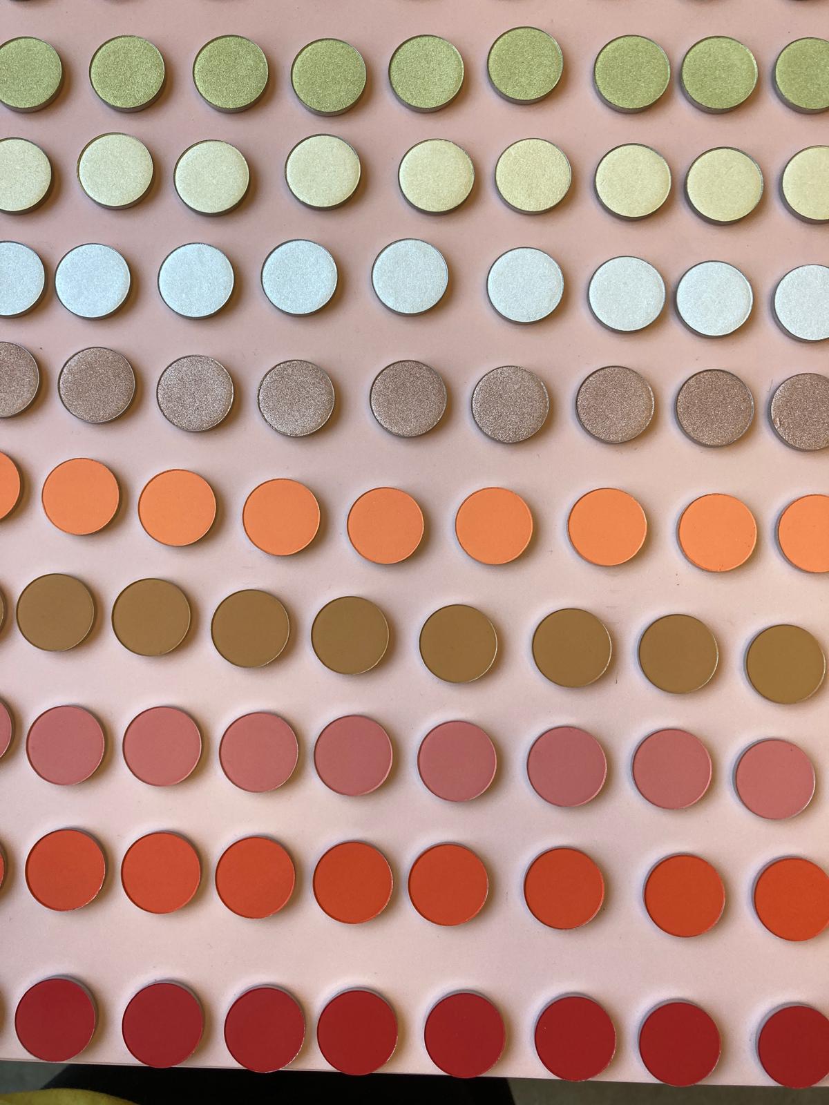 Notiono paleta culori