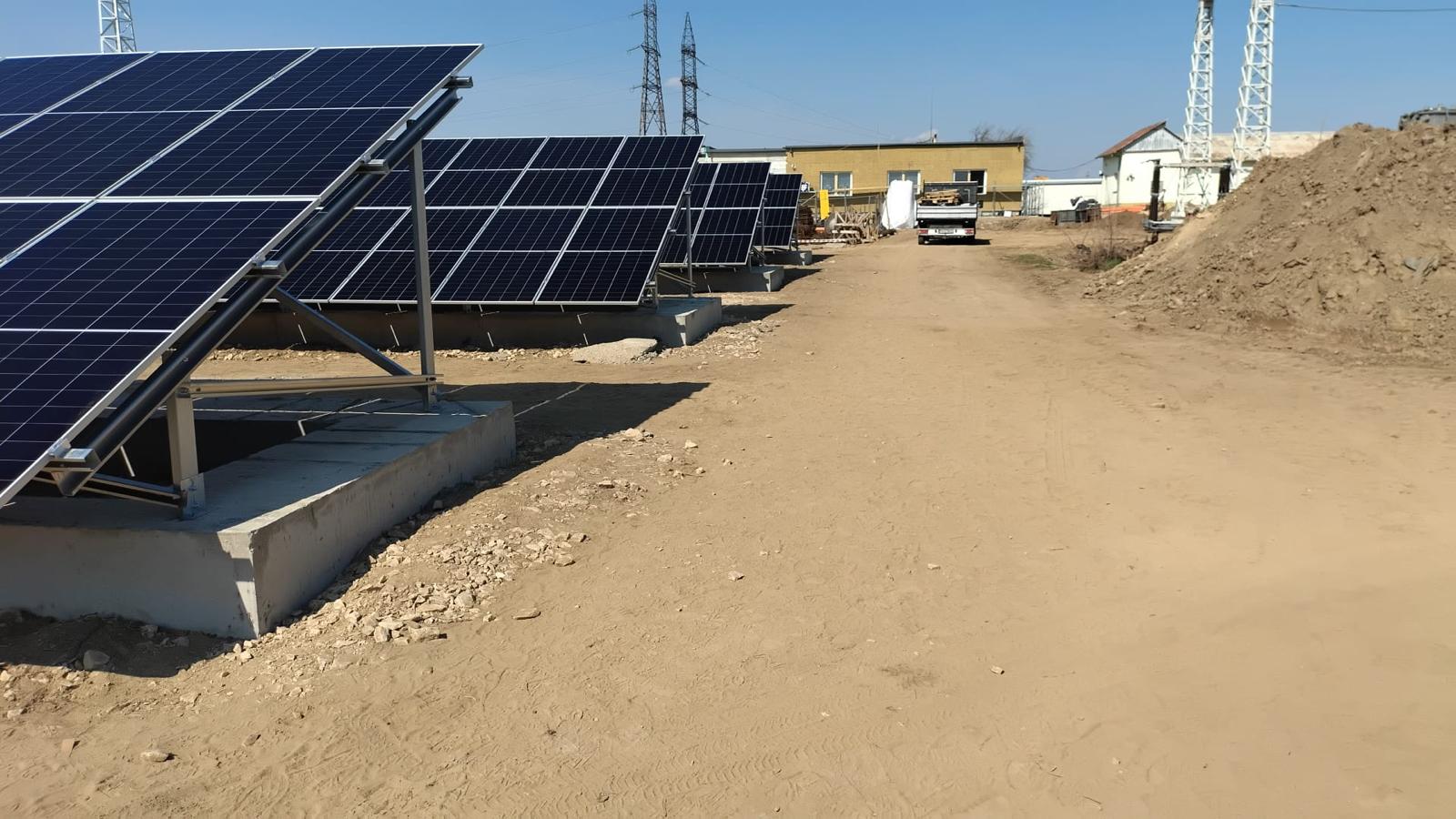 Transelectrica montează panouri fotovoltaice pentru autonomia stațiilor de transformare 6 PANOURI MONTATE TRANSELECTRICA PNRR 2