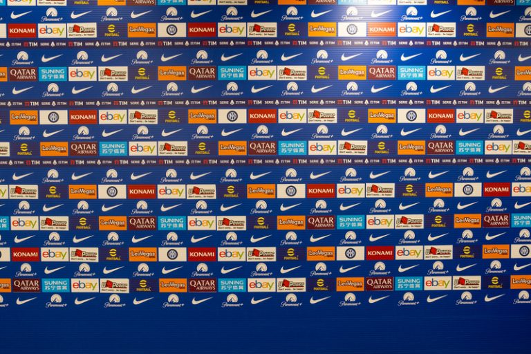 dreamstime s 336425553