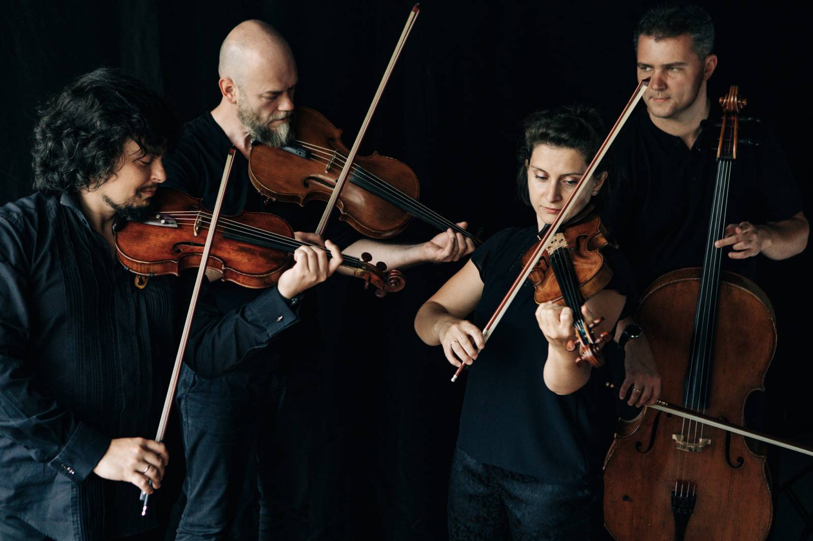 Azi începe București: Festivalul Internațional ISCM WORLD NEW MUSIC DAYS 2026 – „Columna Infinită” 4 Între 23 și 31 mai 2026, Bucureștiul devine capitala internațională a muzicii contemporane, odată cu desfășurarea Festivalului Internațional ISCM World New Music Days 2026 – „Columna Infinită”,