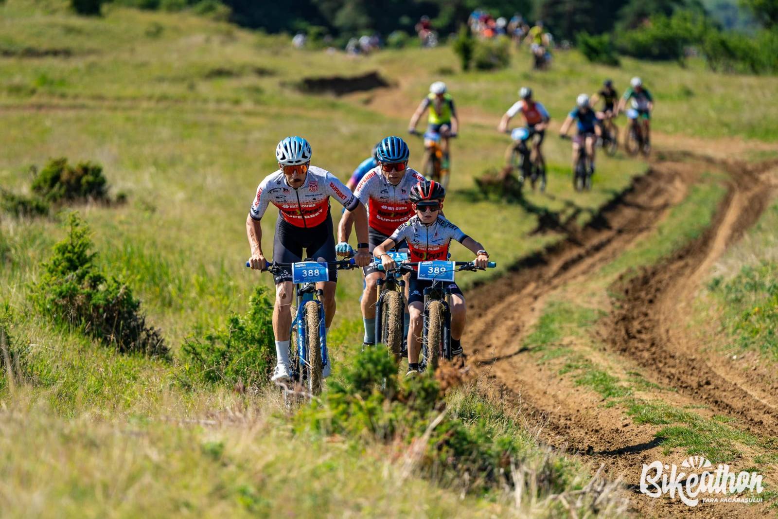 Bikeathon Tara Faragrasului Fundatia Comunitara Tara Fagarasului