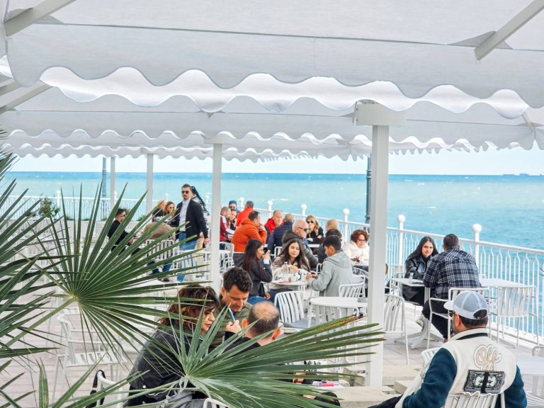 City Grill Cazino 1