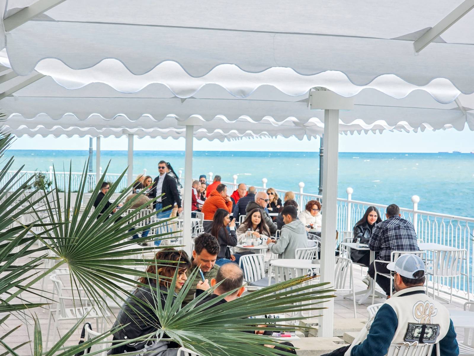 City Grill Group a deschis cafeneaua-bistro din Cazinoul Constanța: investiție de 550.000 de euro