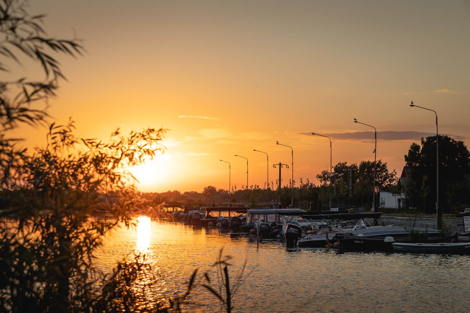 Green Village Resort: Verde la programe de team-building și festivaluri 6 Green Village Resort apus