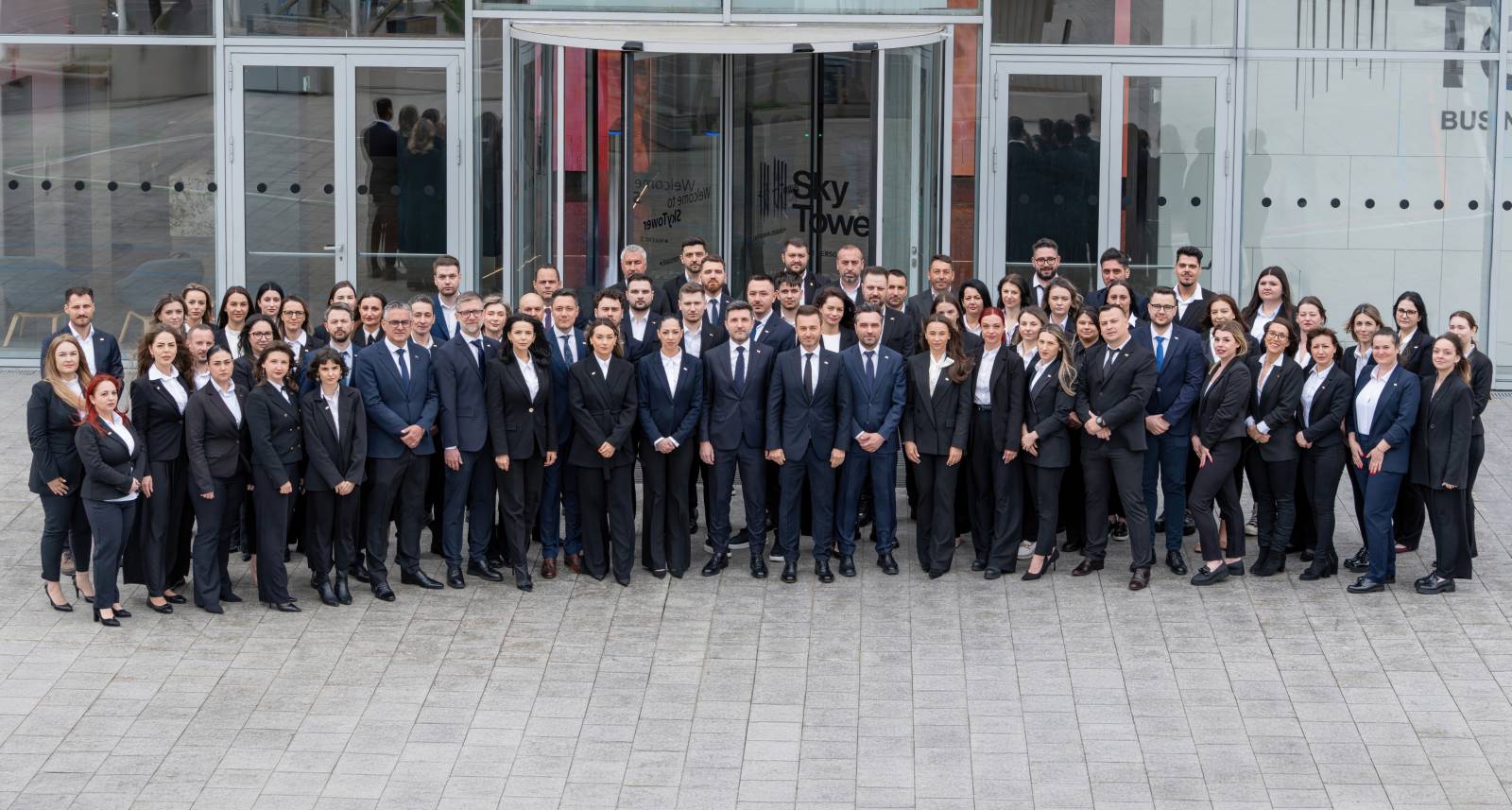 MAGNOR a depășit 3 milioane de clienți interesați de aur și lux în 18 ani de activitate 4 Poza MAGNOR 2026