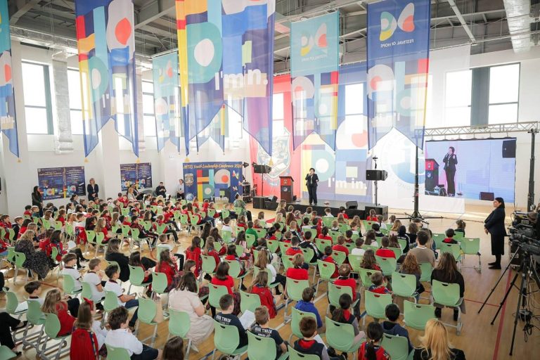 REA integrarea AI in procesul educational