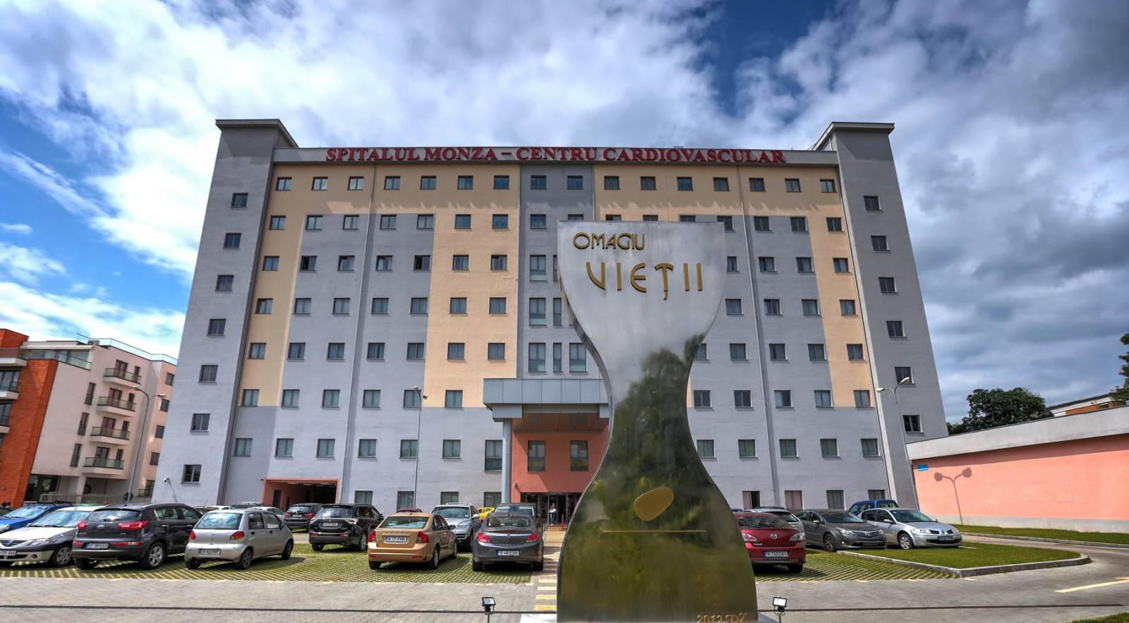 Consolidare pe piața spitalelor private: MONZA ARES și Brain Institute fuzionează 2 Spitalul Monza - Monza Ares