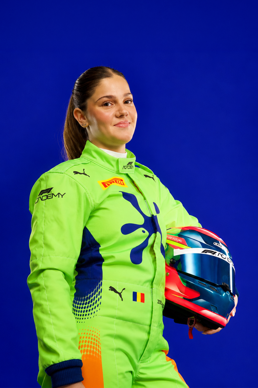 Românca Zoe Florescu Potolea de doar 17 ani a devenit protagonista uneia dintre cele mai spectaculoase campanii publicitare ale anului alături de Usain Bolt 3 Zoe Florescu Potolea, o tânără româncă de doar 17 ani, a devenit protagonista uneia dintre cele mai spectaculoase campanii publicitare internaționale ale anului