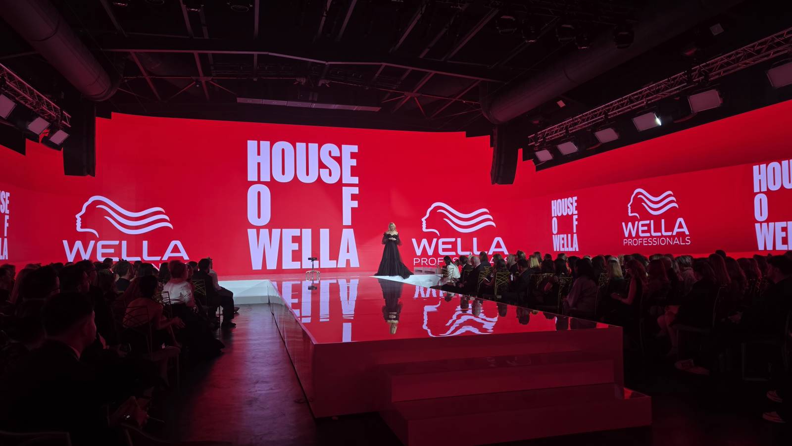 House of Wella 2026: cel mai mare show de hairstyling al anului a reunit industria beauty la București 3 20260622 191005.jpg