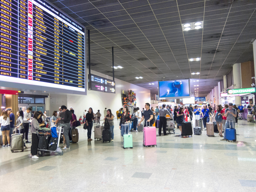 Vola.ro lansează zborurile direct pe WhatsApp: AI-ul GoVola găsește bilete de avion în conversațiile cu prietenii 2 Aeroport