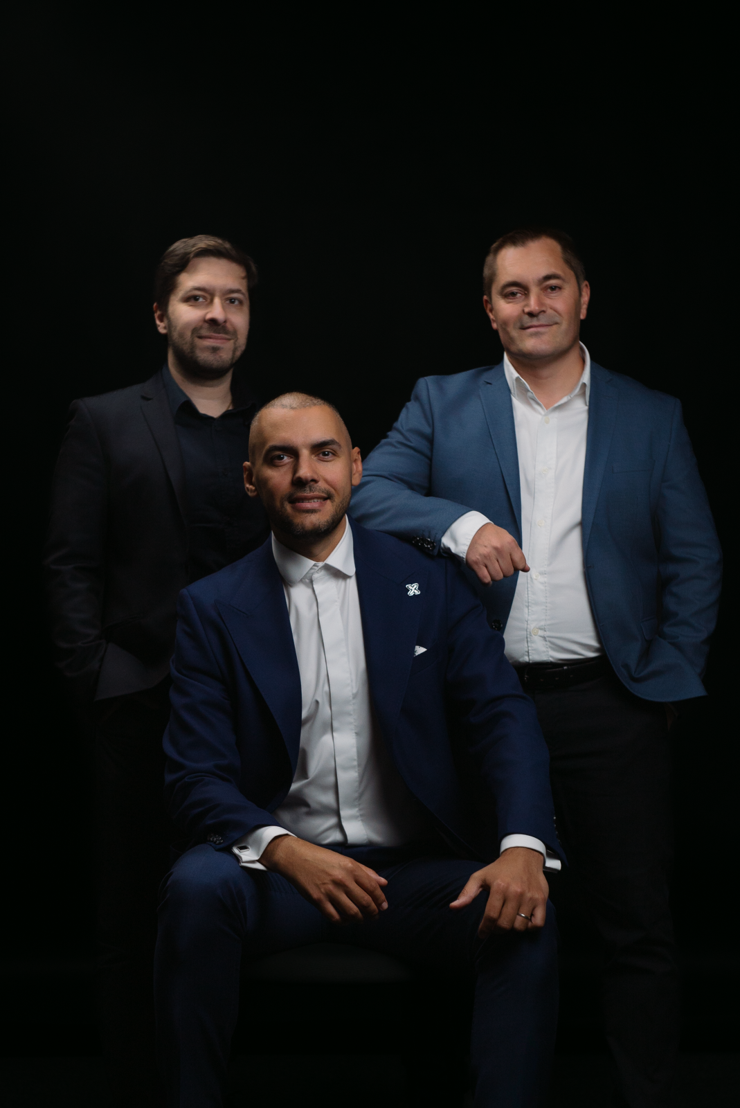 BOARD si FONDATORI HUBIX Bogdan Dinu Daniel Tudor Cristian Istratescu OFFICIAL PHOTO