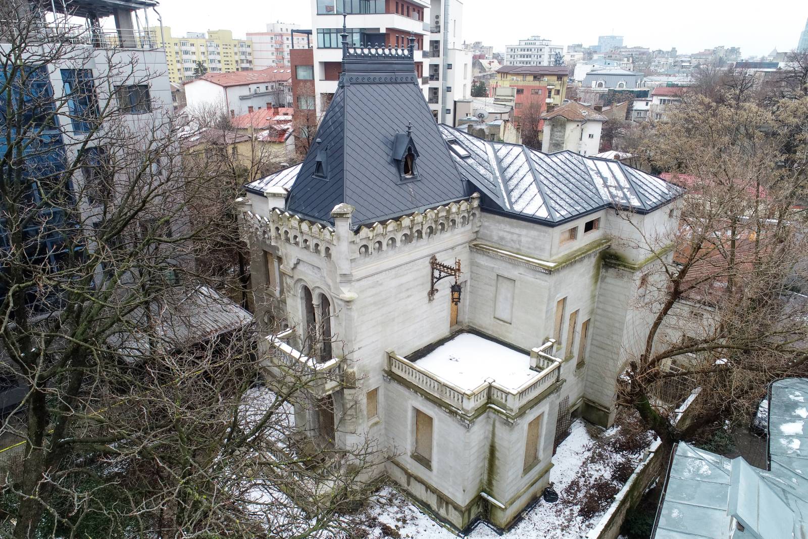 Cât costă un castel în București. Prețurile de milioane 2 CASTEL