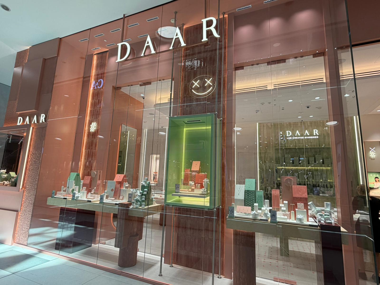 Se deschid magazine noi în Mega Mall: Normal, Daar, C&A și Pepco 1 Daar Mega Mall 1