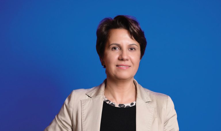 Elena Ungureanu- Visa - She's Next