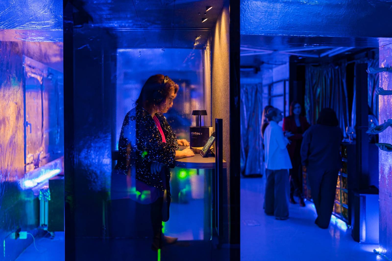 S-a lansat Fonoshop - prima platformă românească dedicată confortului acustic 3 Fonoshop - prima platformă românească dedicată confortului acustic