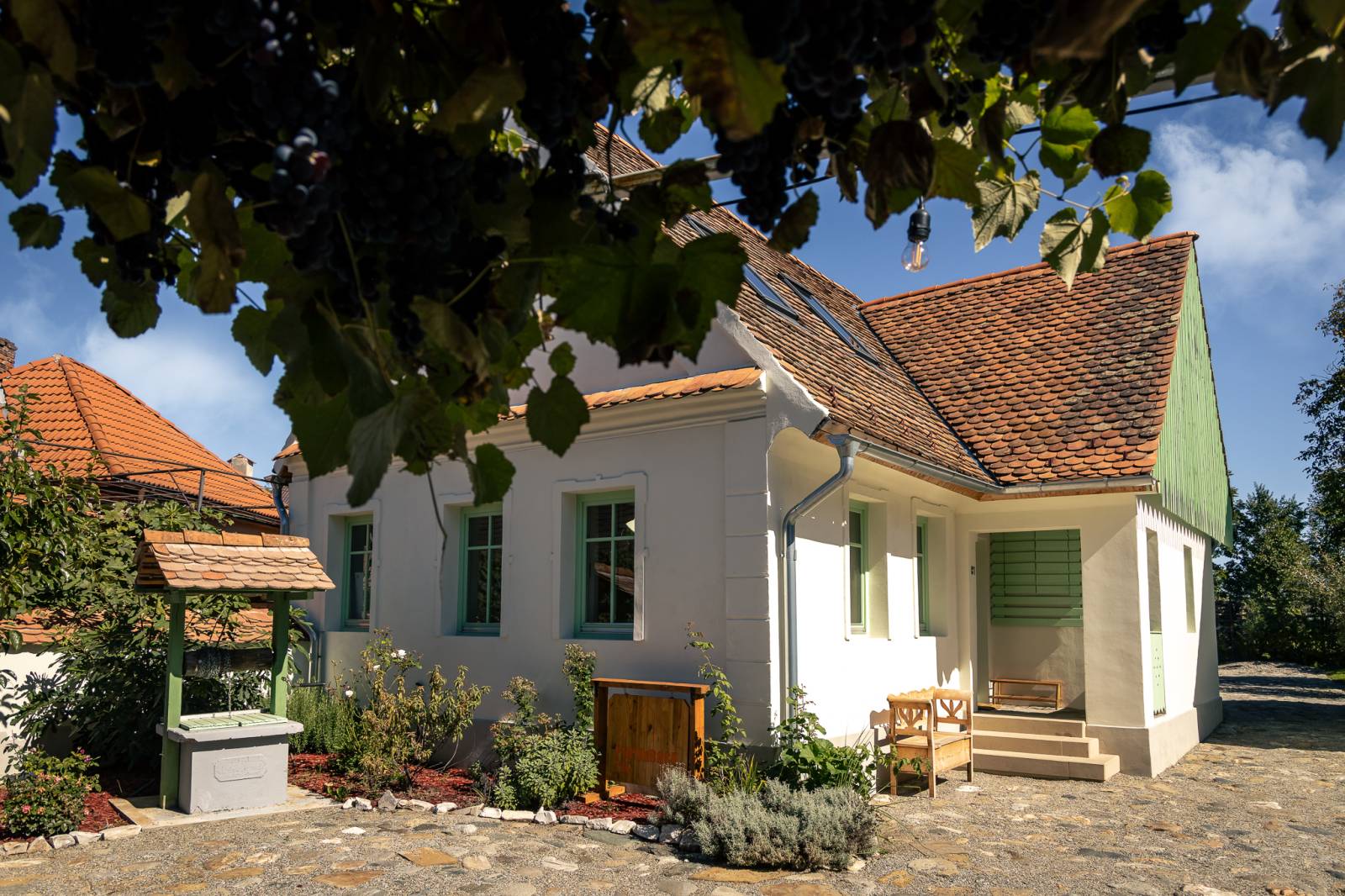 Porumbacu216: Zgomotul scenei și liniștea satului 4 IMG 9608