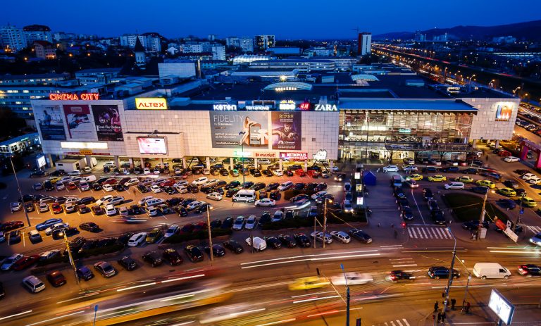 Iulius Mall Iasi 01