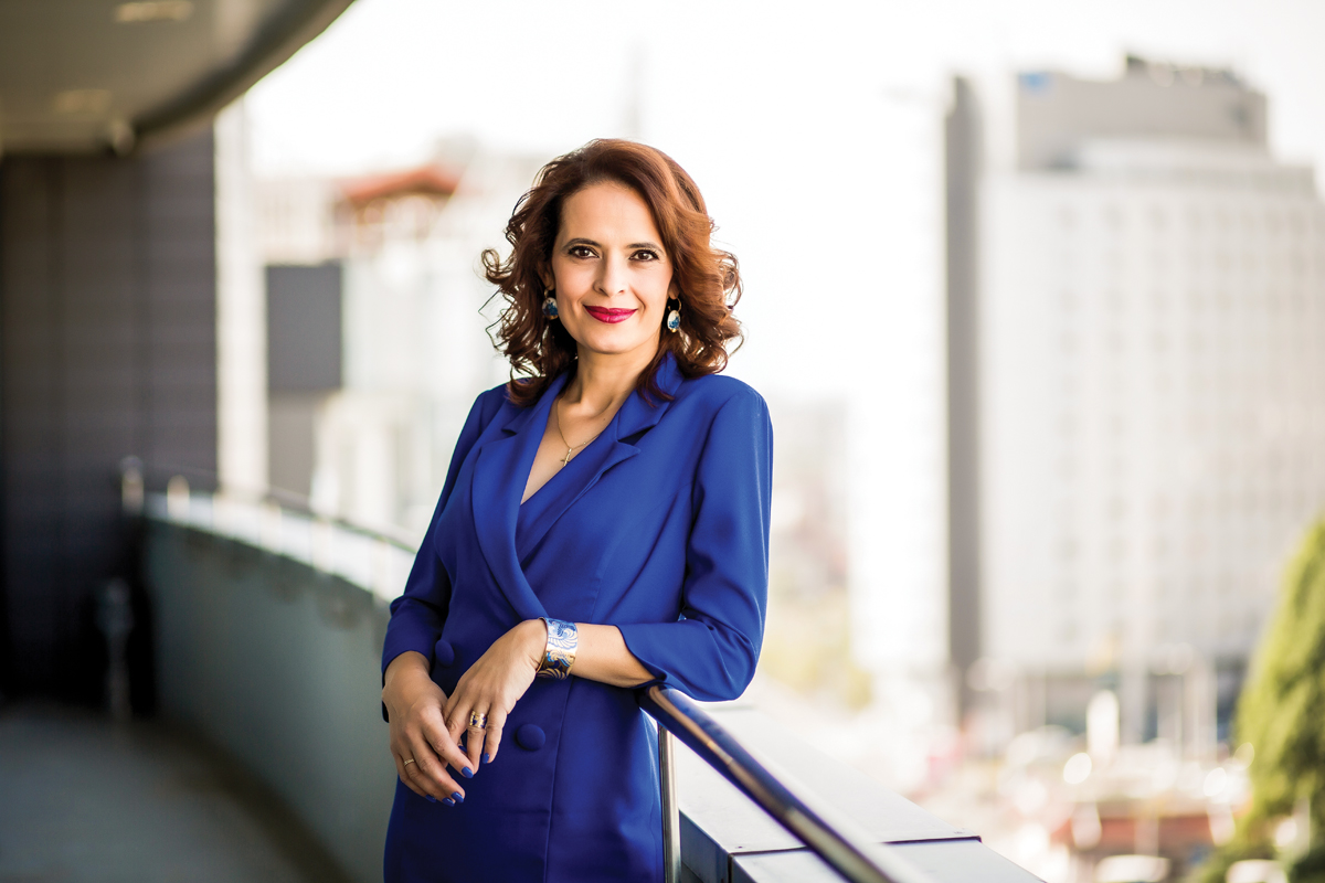 Mara Cristea, noul CFO și director general adjunct al Intesa Sanpaolo Bank România 4 Mara Cristea Intesa Sanpaolo