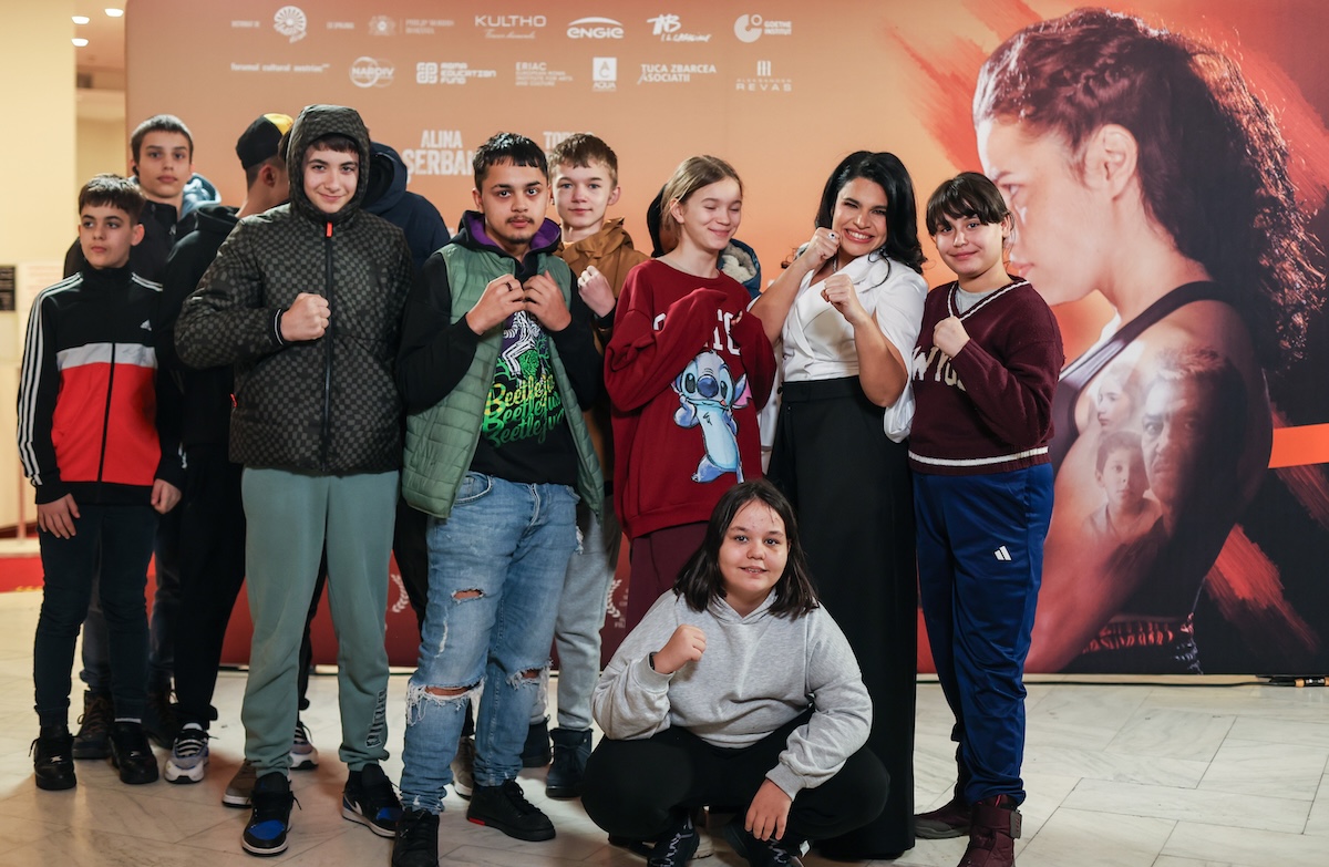 Echipa filmului „Gipsy Queen” donează peste 7.000 de euro către două centre de plasament 1 Premiera de gala Gipsy Queen @Florin Ghioca 1