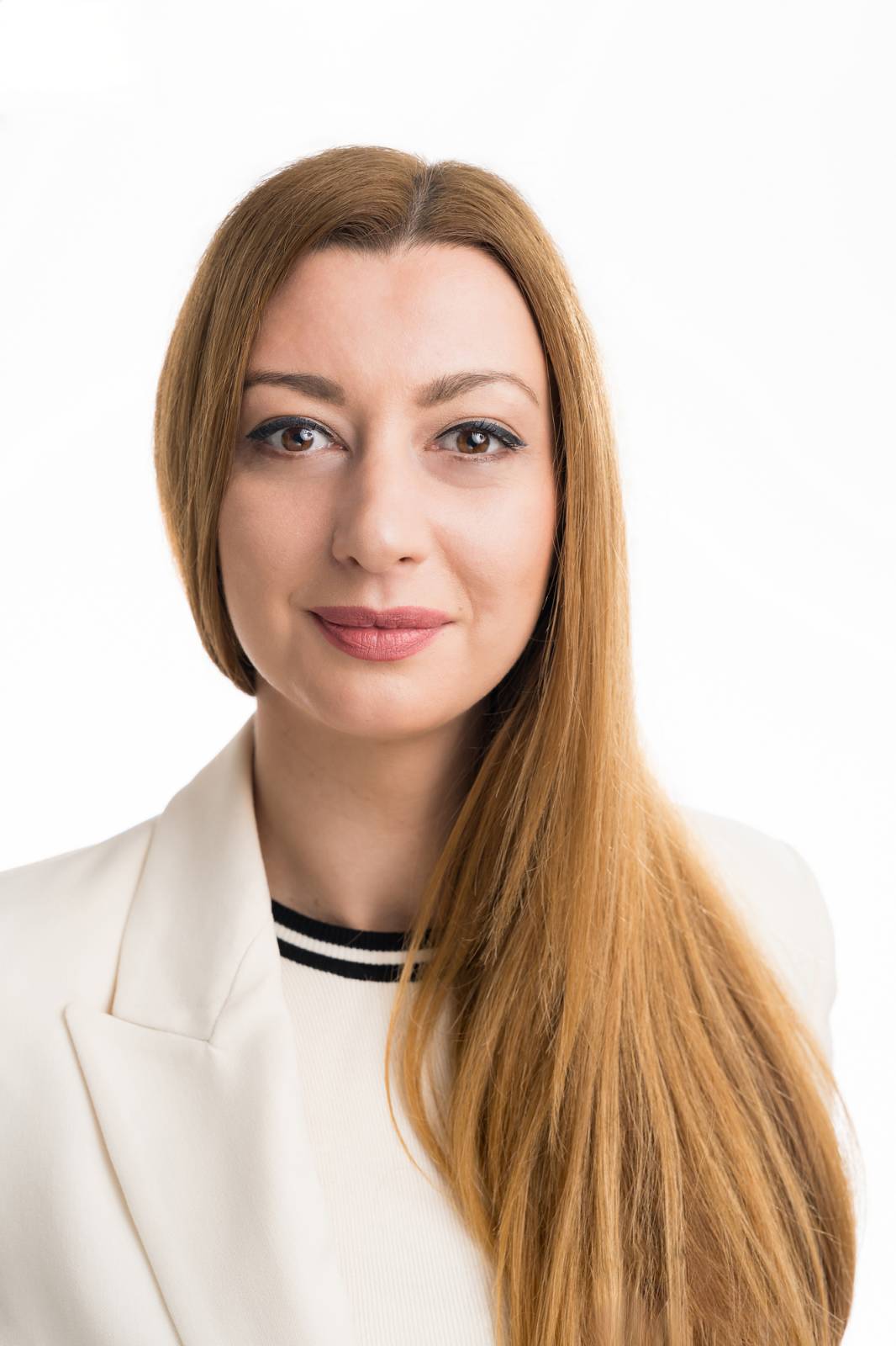Raluca Negulescu Balaci Directoare