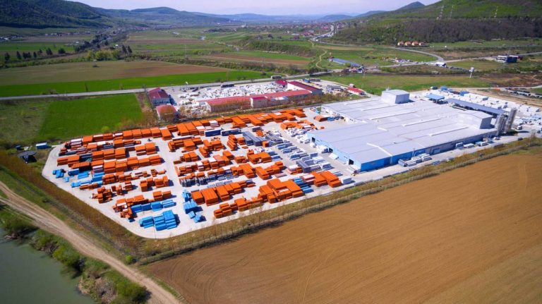 Teraplast - parc industrial Saratel