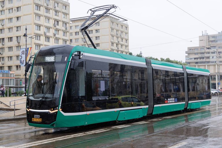 Yas Tramvayi 3 Modul 8.jpg
