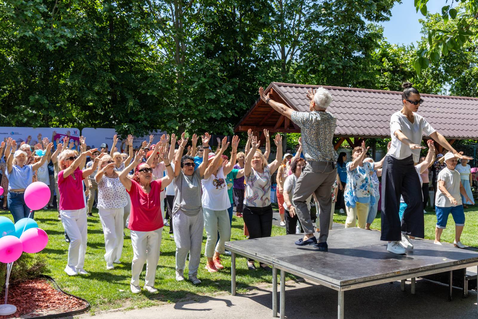 Poza pentru articolul “Zile cu Sens” – evenimentul prin care seniorii au trăit bucuria socializării cu ajutorul dansului