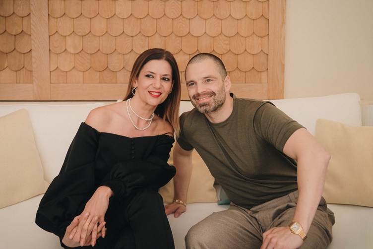 Sebastian Stan, într-un interviu rar în limba română la Cannes, pentru seria JIDVEI „Vin la povești” 3 image 11