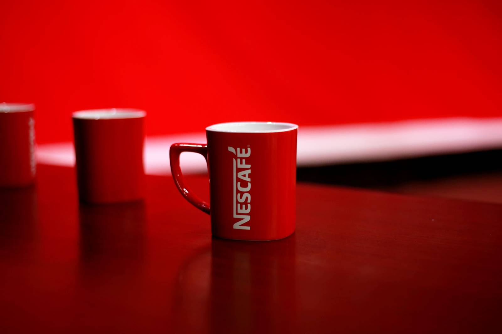 NESCAFÉ a achiziționat peste 50% din cafeaua sa de la fermieri care adoptă practici de agricultură regenerativă 1 nescafe cana de cafea pexels aitizaz naqvi 3660550 5477263