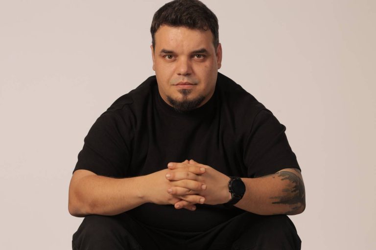 Naratix, start-up care construiește infrastructură de eCommerce, a primit o finanțare de 1 milion de euro 23 nrx chris