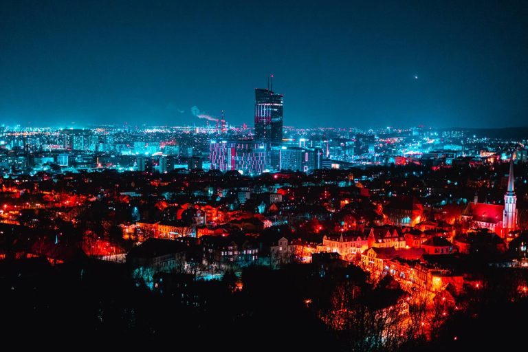 smart city europe oras dezvoltare inteligenta pexels tony frost 239812726 12255957