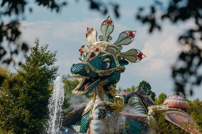 Anker Innovations, partener global al mega-festivalului Tomorrowland: cele mai cool device-uri pentru festivalurile de vară 20 Anker Festival.jpg
