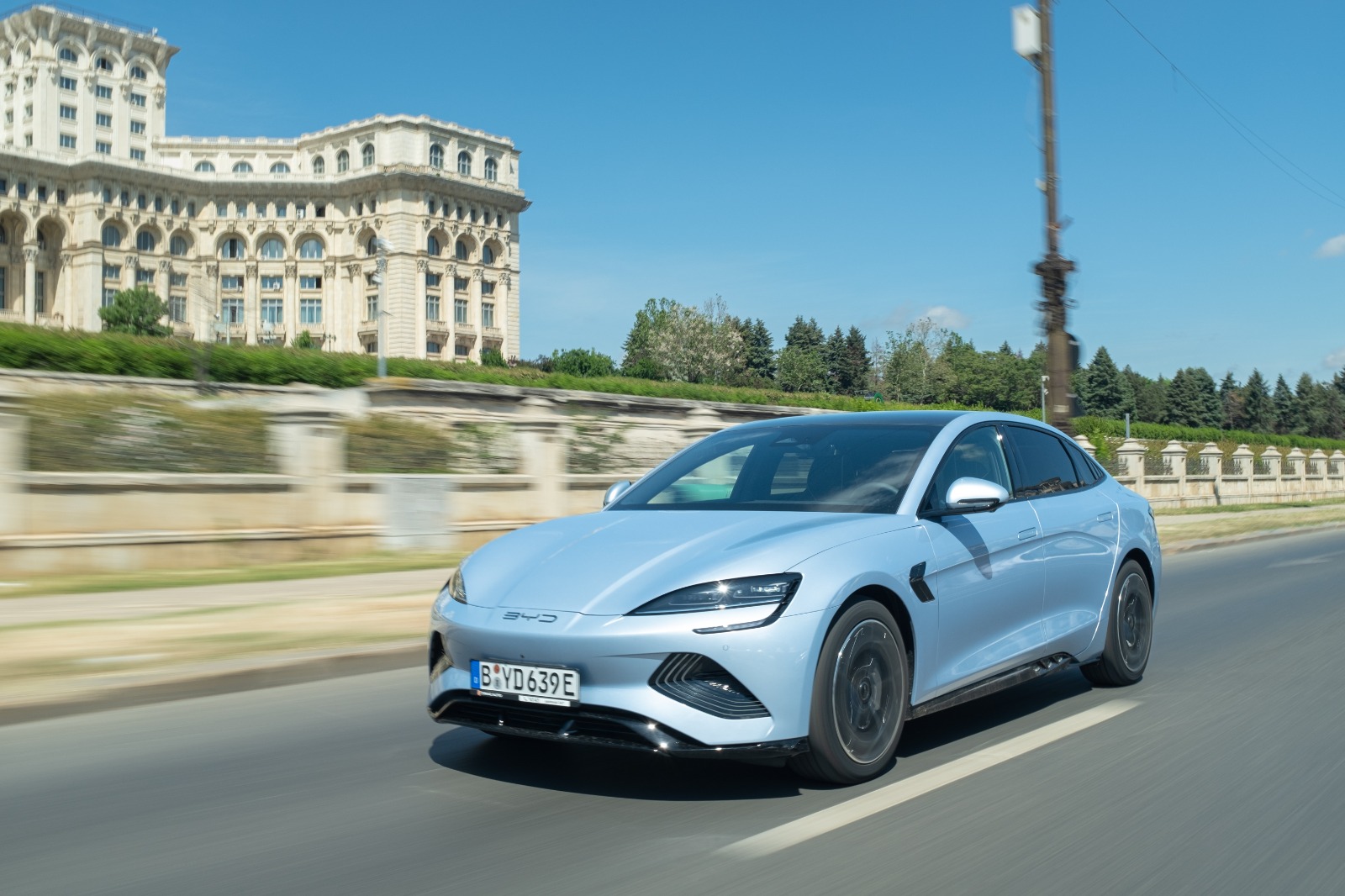 BYD a intrat în top 10 branduri auto din România, după numărul de înmatriculări 3 BYD Inmatriculari