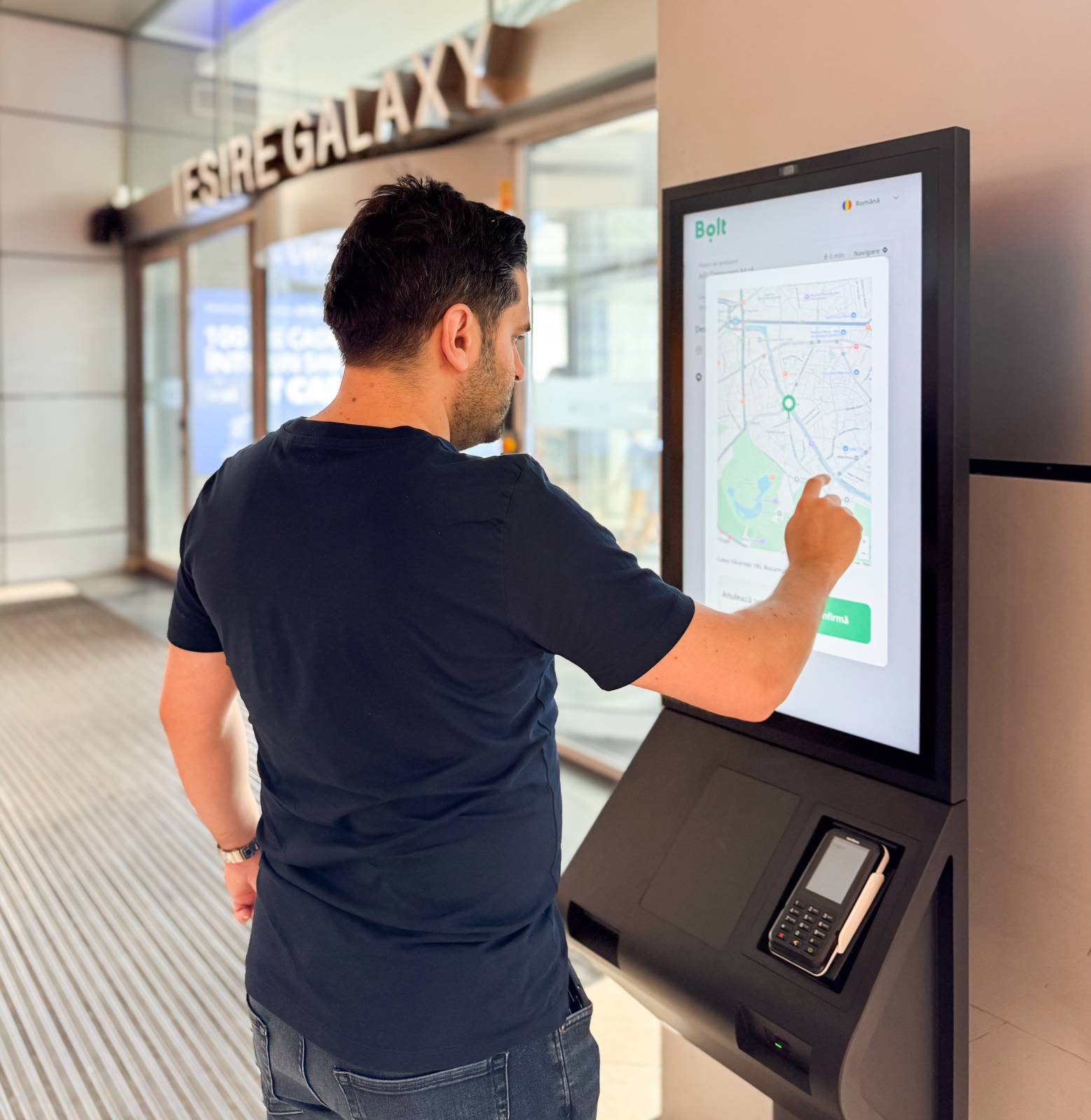 Bolt introduce un ecran self-service în AFI Cotroceni, pentru a găsi mai ușor transport 4 Bolt AFI ecran self service 2