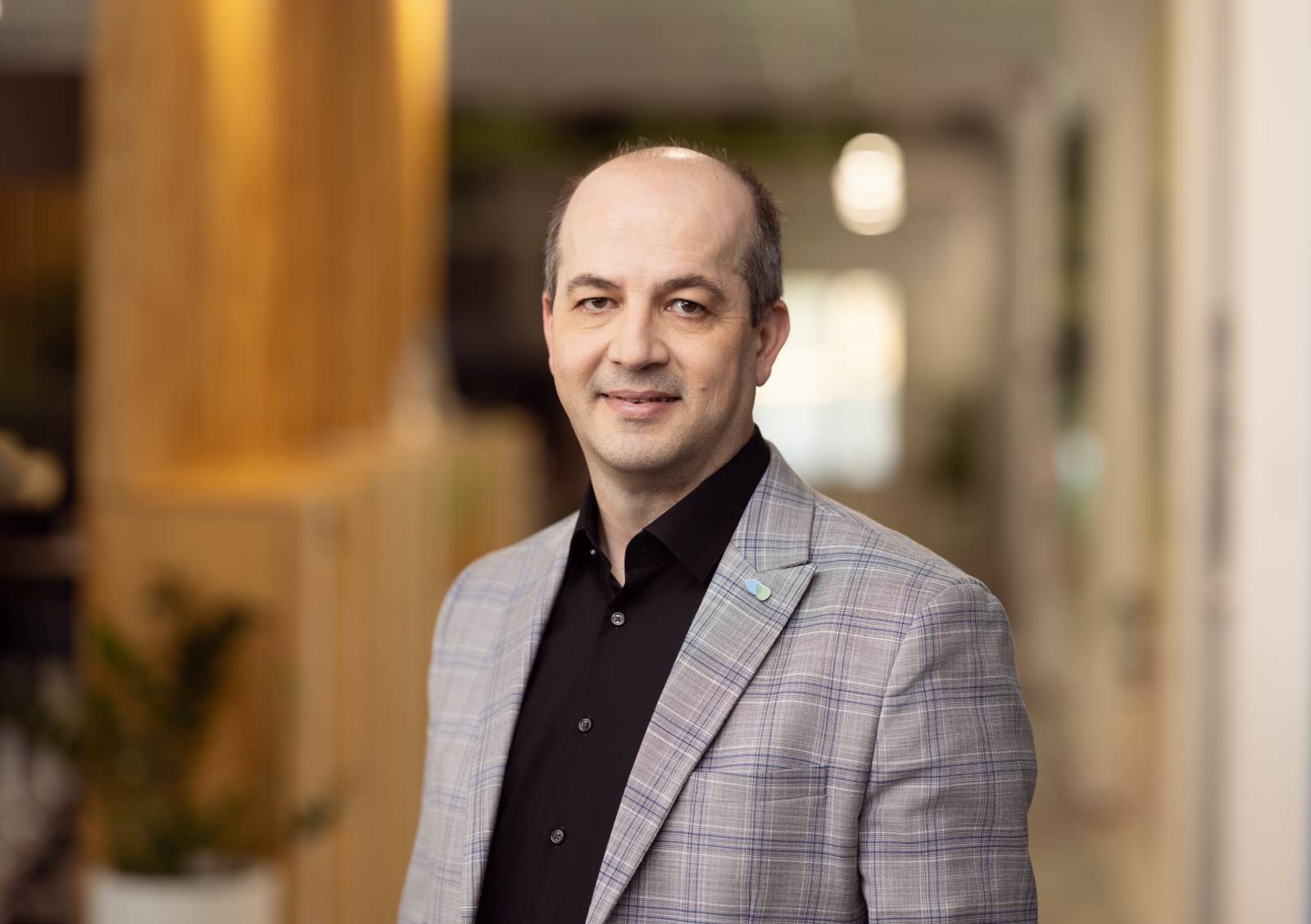 Provident oferă o zi liberă suplimentară angajaților din familii monoparentale 1 Florin Balcan Provident