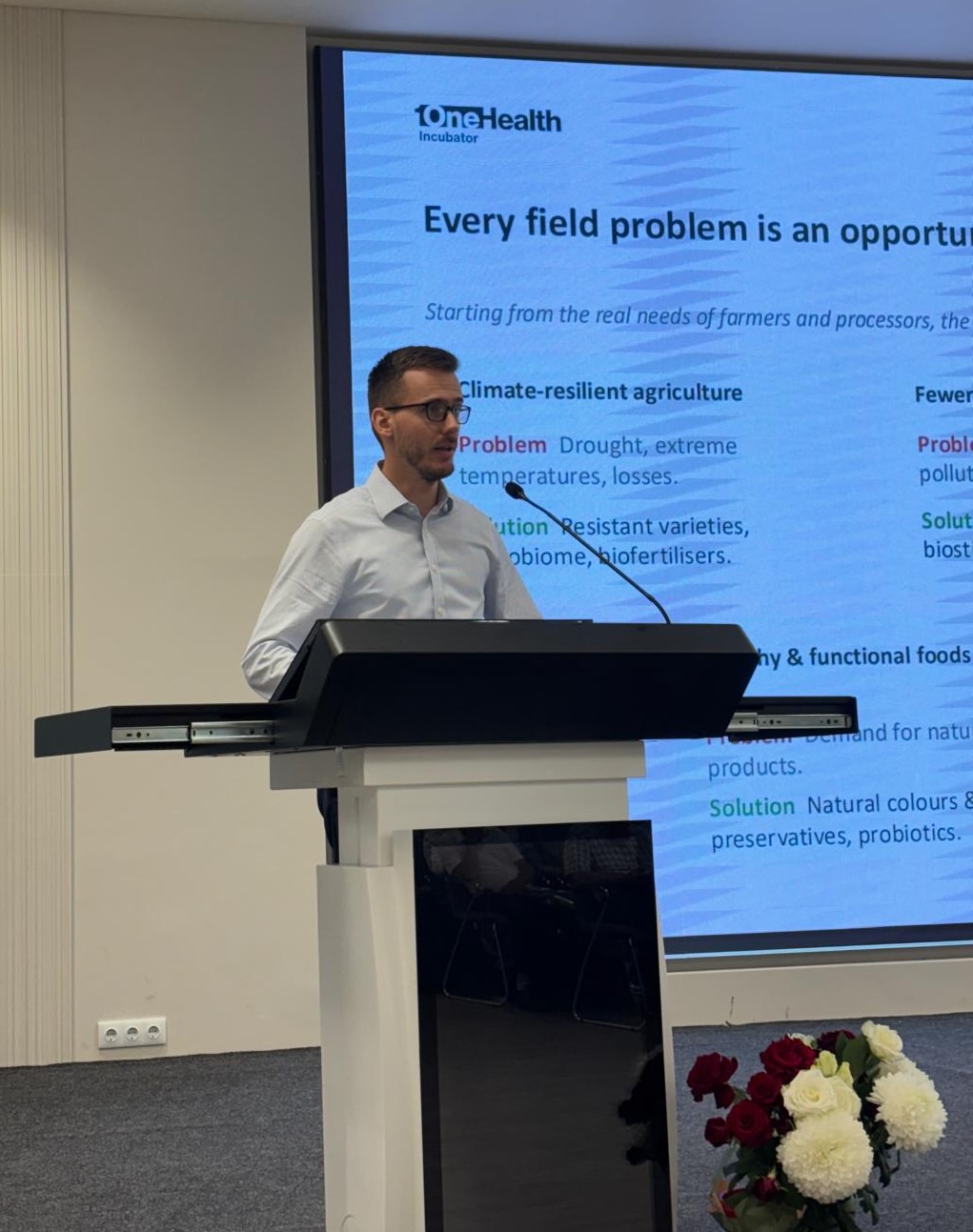 Michael-Bogdan Mărgineanu, BioMentorHub: „Schimbăm ideea că un cercetător are opțiuni limitate în România” 2 Michael Bogdan Margineanu BioMentorHub