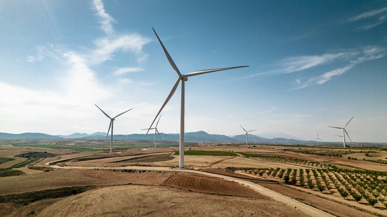 BCR și Erste Group, finanțare de 151 de mil. euro pentru un nou proiect de energie eoliană de 392 MW în Constanța 3 Parc eolian CIP
