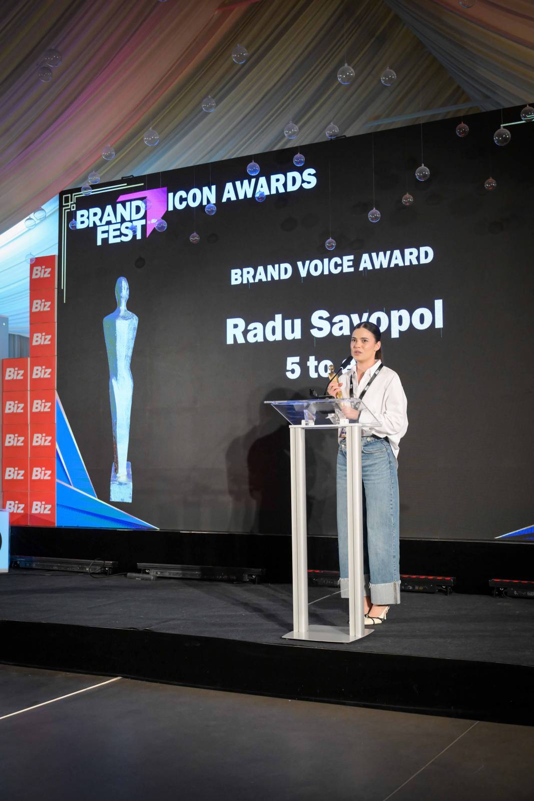 The Brand Fest, festivalul marketingului românesc, a premiat liderii vizionari și cele mai creative și performante echipe din companii 11 The Brand Fest 2026 festivalul marketingului romanesc 13