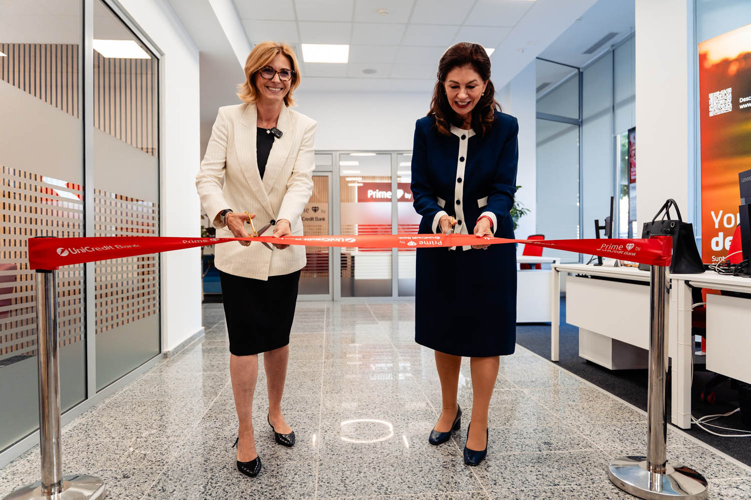 UniCredit Sucursala Dorobanti inaugurare