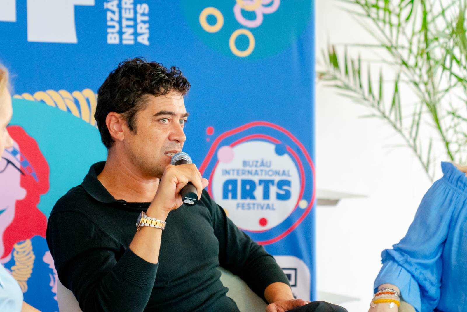 Actorul italian Riccardo Scamarcio, cucerit de vinul românesc şi invitat de onoare la Buzău International Arts Festival 1 BIAF AndreeaIordache 27.08.2026 54 of 90