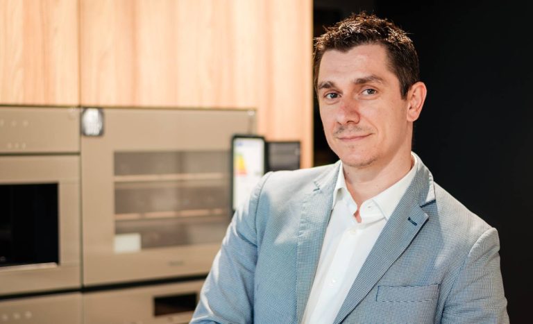 Bogdan Bayer Country Manager Miele b