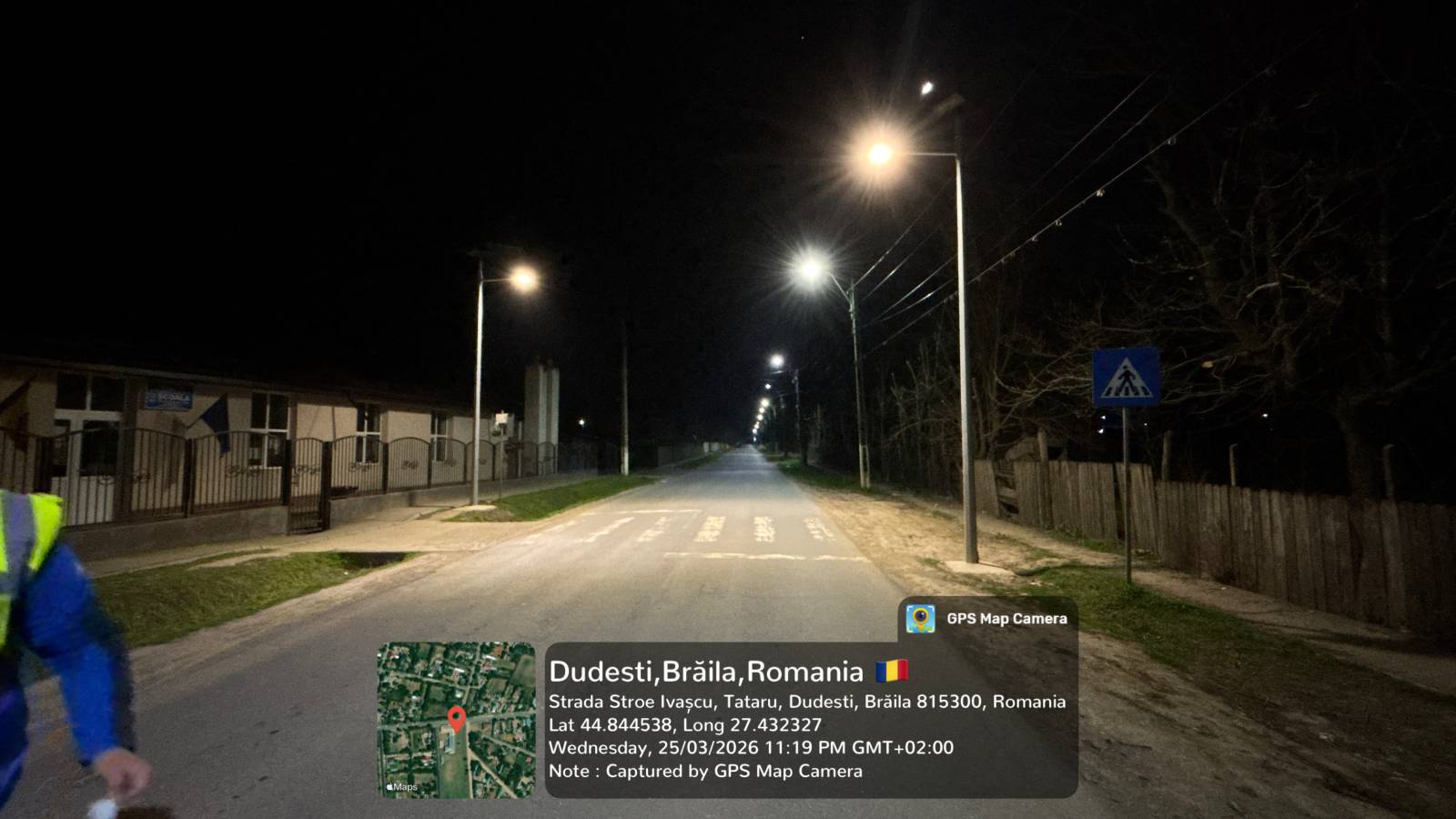 În Brăila, 128 de treceri de pietoni au fost iluminate cu becuri LED autonome 3 E93