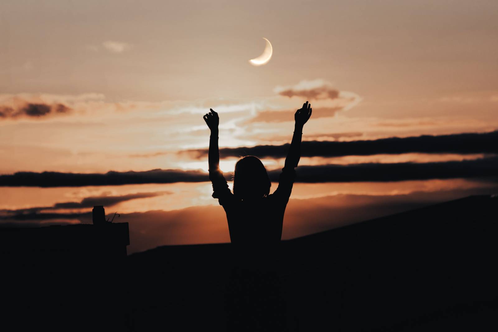 Unde au călătorit românii ca să vadă eclipsa de soare din 2026 10 Kiwi.com