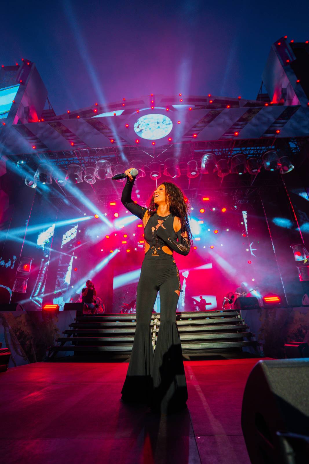 România intră pe harta marilor evenimente K-pop cu cel mai mare festival din Europa de Sud-Est 2 NIBIRU CENTER STAGE AMI