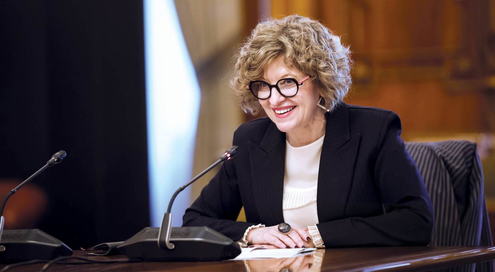 Oana Gheorghiu: Curajul de a lupta pentru schimbare 2 Oana Gheorghiu