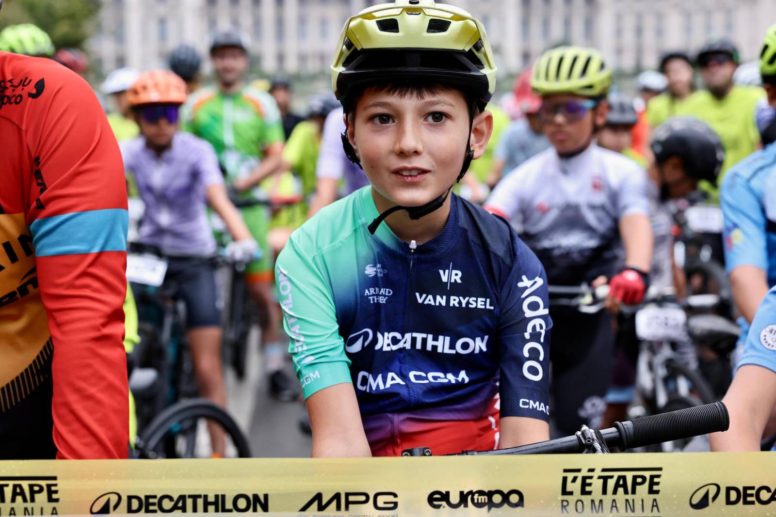 Bicicletele au schimbat ritmul Bucureștiului. L’Étape România by Tour de France și-a desemnat campionii 2 2. Start cursa LEtape RO 2026