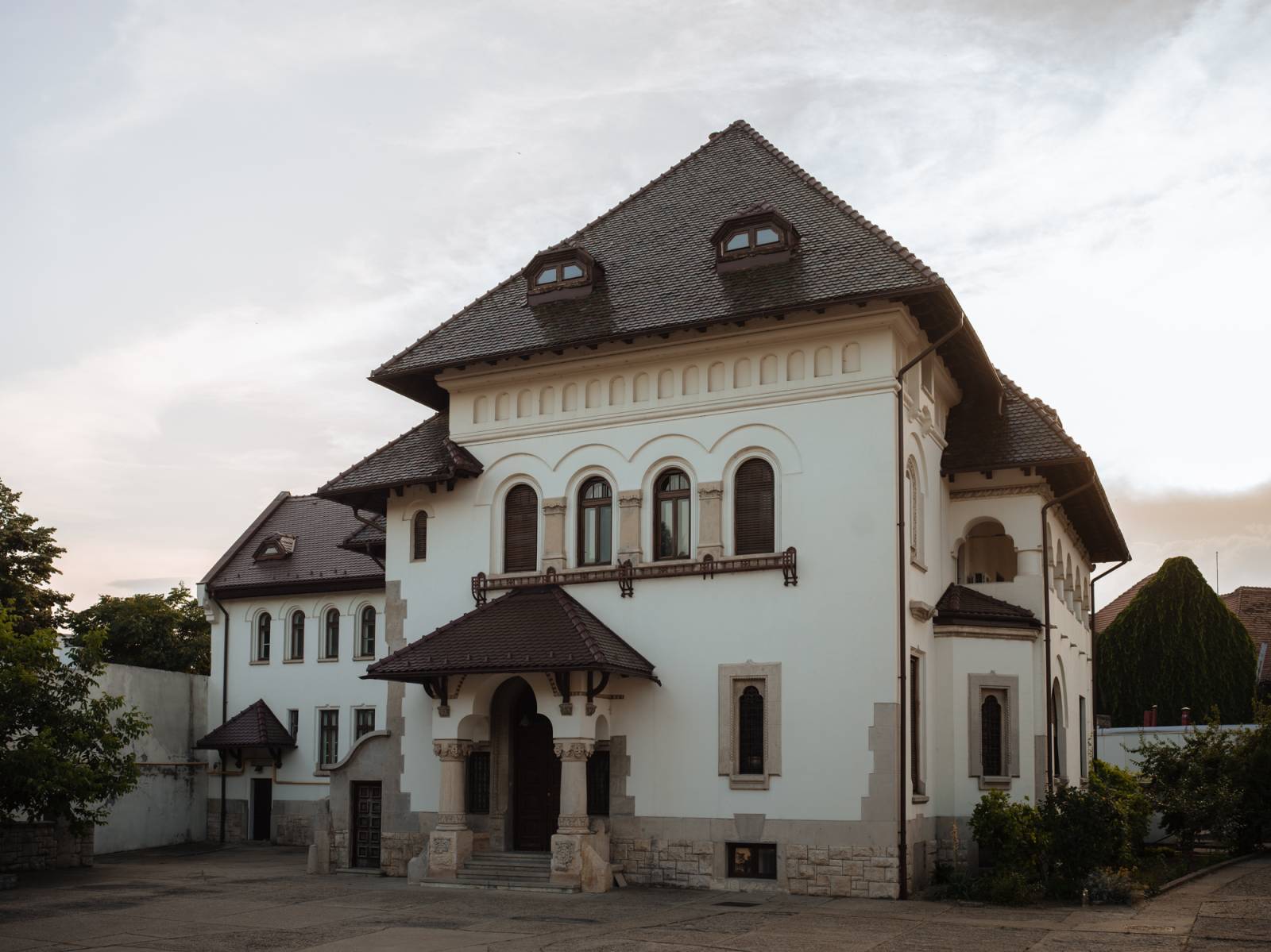 4. Casa Vintila Bratianu