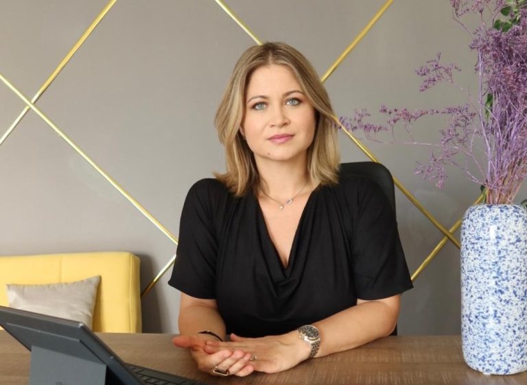 Alexandra Tirpea expert in comunicare medicala la Inventiv Communication e1789721201466