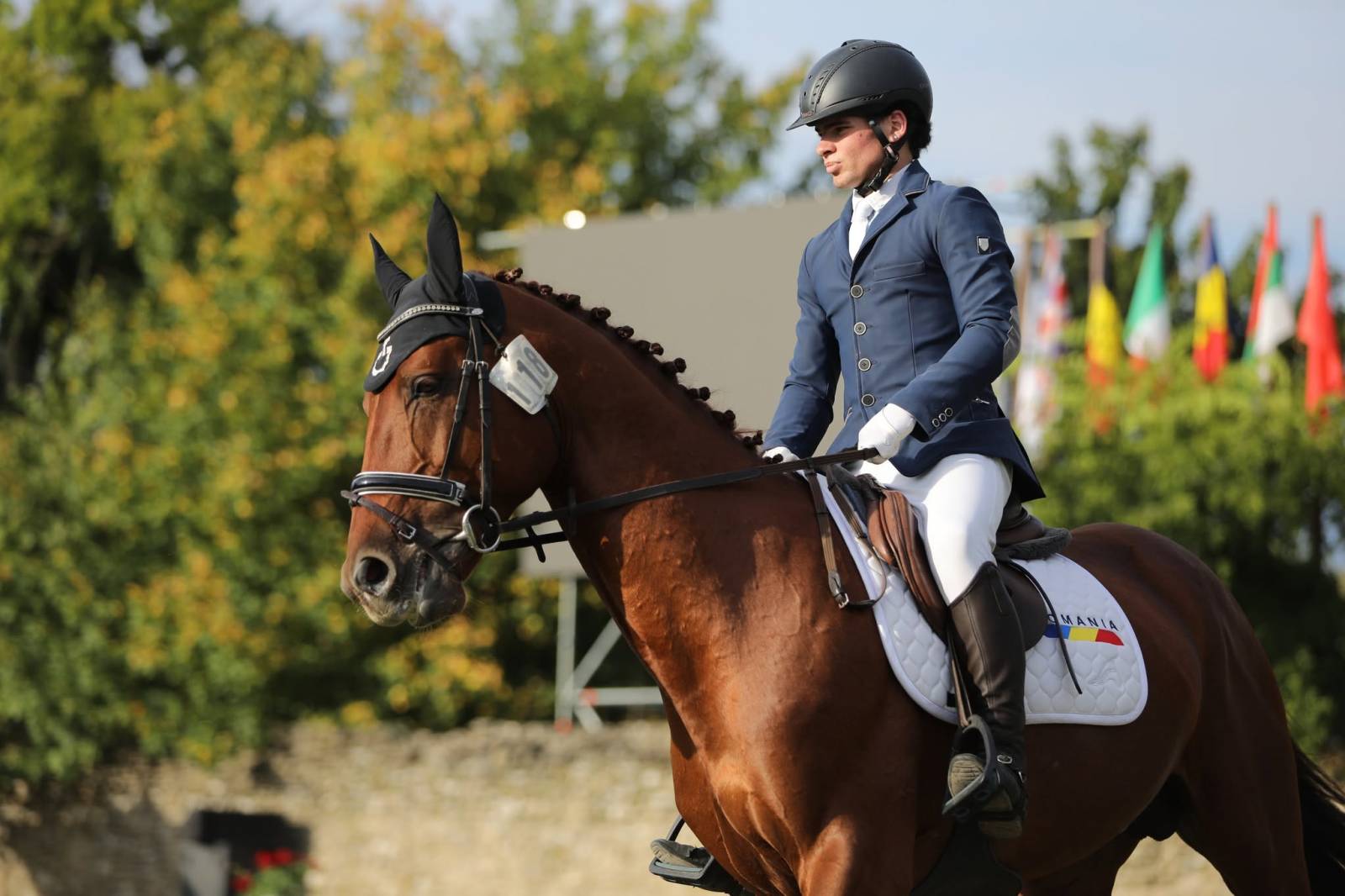 Karpatia Horse Show 2026: călăreții români au dominat podiumul la 2*, iar Turcia a câștigat Cupa Balcanică pe echipe 21 Alexandru Malusel Castigator C2