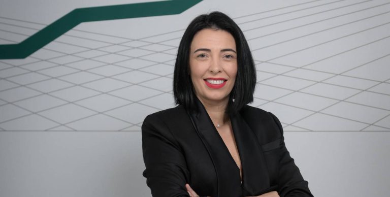 Andreea Diana Sali - Smile Dent Team Romania
